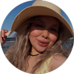 Profile photo of Crystal Garcia