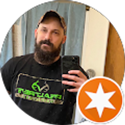 Profile photo of Charlie Triana