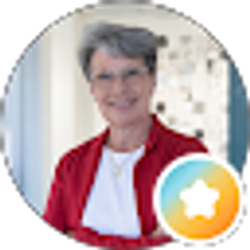 Profile photo of Kristine Pearson