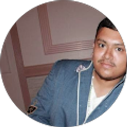 Profile photo of Edgar Quiñones