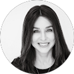 Profile photo of Naomi Stal