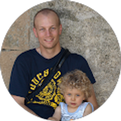 Profile photo of Flo Peteri