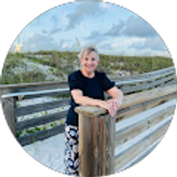 Profile photo of Anna Reid