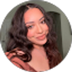 Profile photo of Sarah Lopez