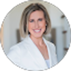 Profile photo of Jackie Angiello