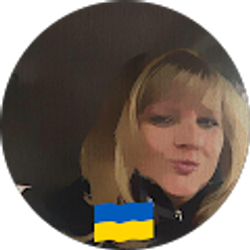 Profile photo of Jennifer Straszewski