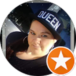 Profile photo of Amanda Lee