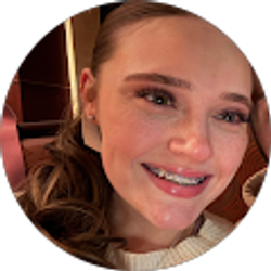 Profile photo of Belle Nichols