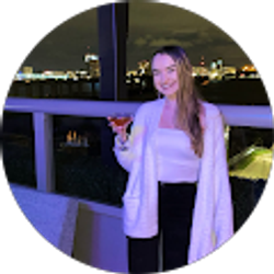 Profile photo of Kristen Treude