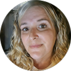 Profile photo of Bethany Davis