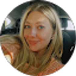 Profile photo of Miranda Wall