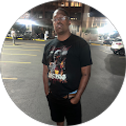 Profile photo of Justin Gayten