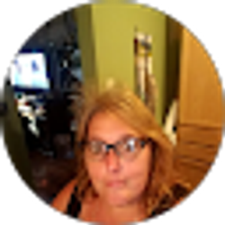 Profile photo of Holly Hickman