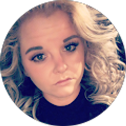 Profile photo of michaela hensiek