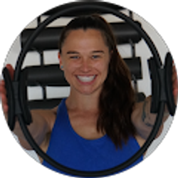 Profile photo of Jamie Holcomb The Holistic Hulk