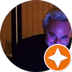 Profile photo of Lora Como