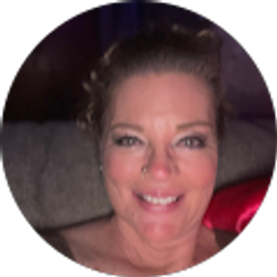 Profile photo of Ronnette Piesczynski