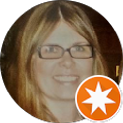 Profile photo of mia deke