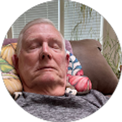 Profile photo of Kim Thomas