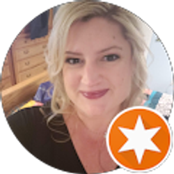 Profile photo of Stephanie Thomas