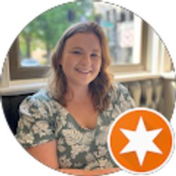 Profile photo of Laura Jean Johnson