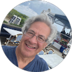 Profile photo of Ronnie Reiss