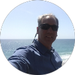 Profile photo of Thomas Bauer