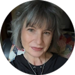 Profile photo of Kelly Henkel