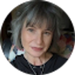 Profile photo of Kelly Henkel