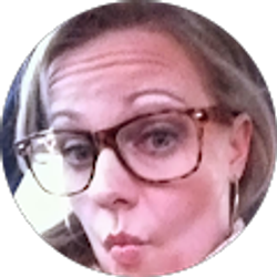 Profile photo of Celine Blummer