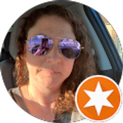 Profile photo of Melanie Dry