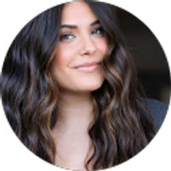 Profile photo of Julie Tosca