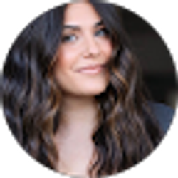 Profile photo of Julie Tosca
