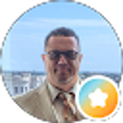 Profile photo of Sheldon DeBraine