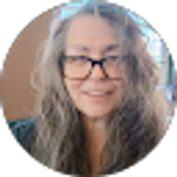 Profile photo of Denise Araque