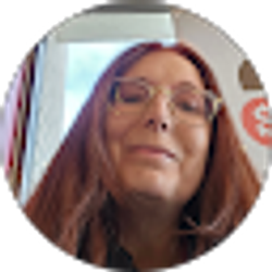 Profile photo of Vicky Allen