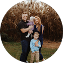 Profile photo of Stephanie Maglothin