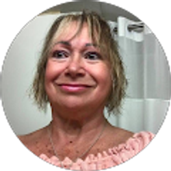 Profile photo of Lynn Pishock