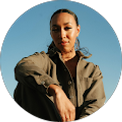 Profile photo of Zoe Brenn