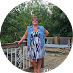 Profile photo of Sharon Stull