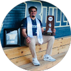 Profile photo of Jonathan Velazquez