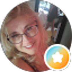 Profile photo of Melissa Robert