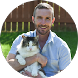 Profile photo of Shawn Helvey