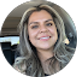 Profile photo of Roselia Hernandez