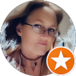 Profile photo of Rebecca Nolen