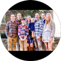 Profile photo of Matt and Brooke Hall