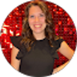 Profile photo of Elizabeth Salmons