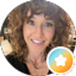 Profile photo of Ashley Wohl