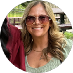 Profile photo of Ashley Matousek