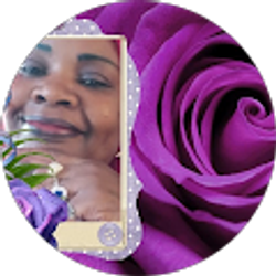 Profile photo of Michelle Golfin